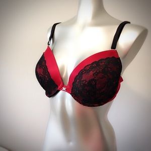 Fredericks of Hollywood Red Bra with Black Lace.